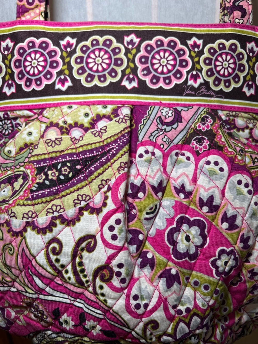 Vera Bradley Morgan Pleated
Shoulder Bag Very Berry
Patchwork Cottagecore Y2K - Picture 2 of 11